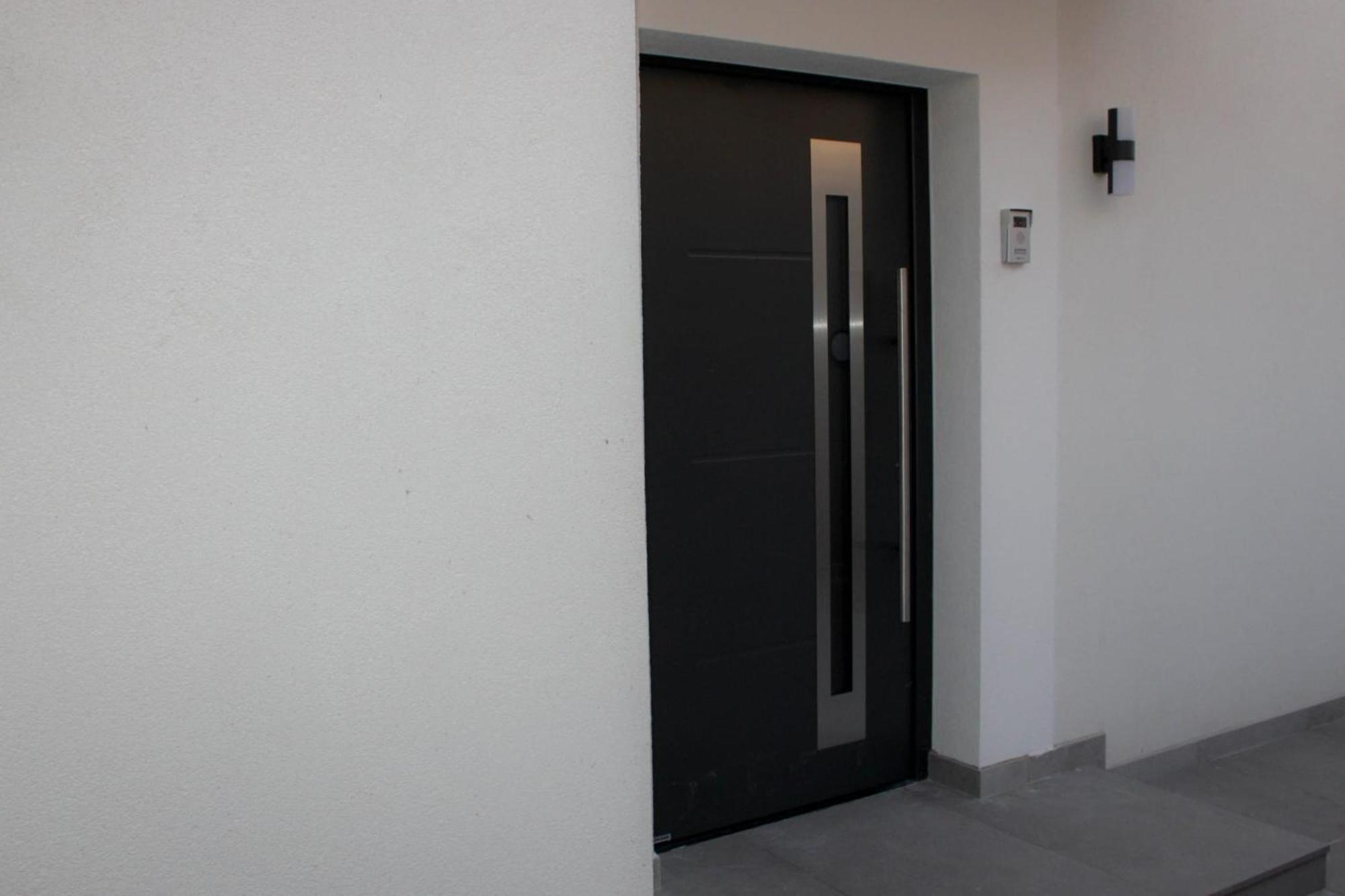Apartment Merry - Free Garage & Parking Mostar Eksteriør billede